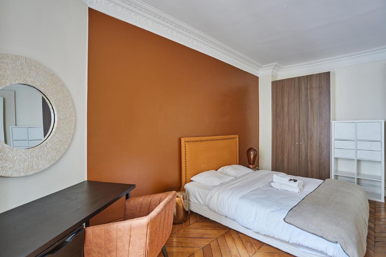 Apartment Beaubourg By Studio Prestige パリ エクステリア 写真